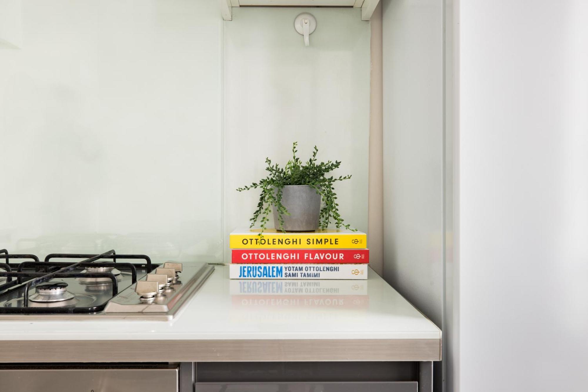 Charming Euston Apartment ลอนดอน ภายนอก รูปภาพ