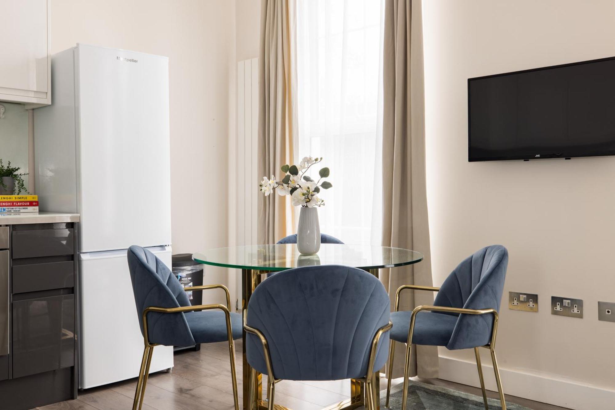 Charming Euston Apartment ลอนดอน ภายนอก รูปภาพ